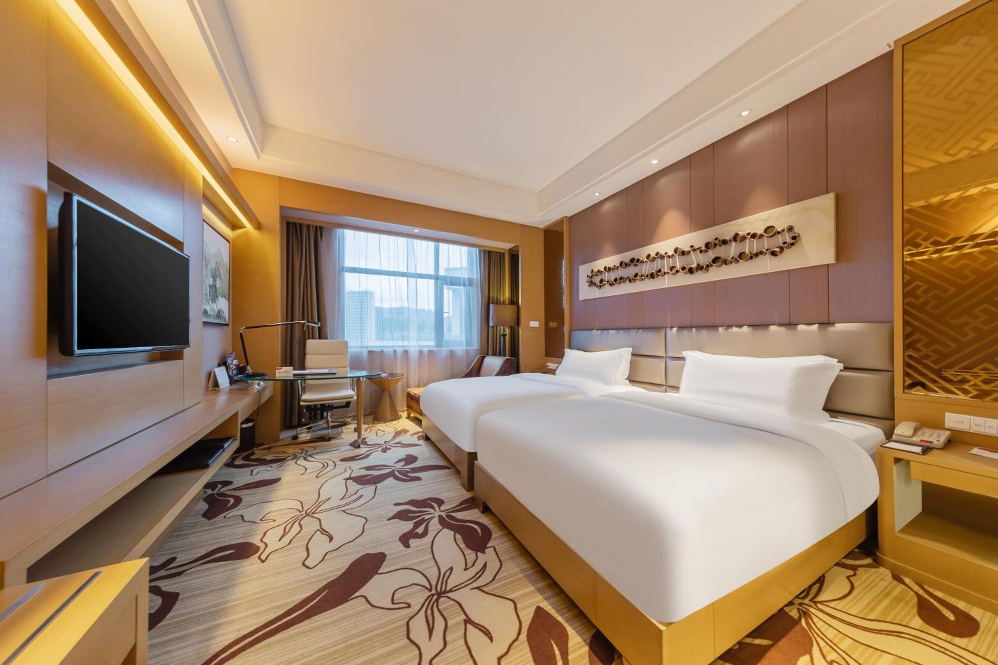 Movenpick Hotel Enshi Esterno foto